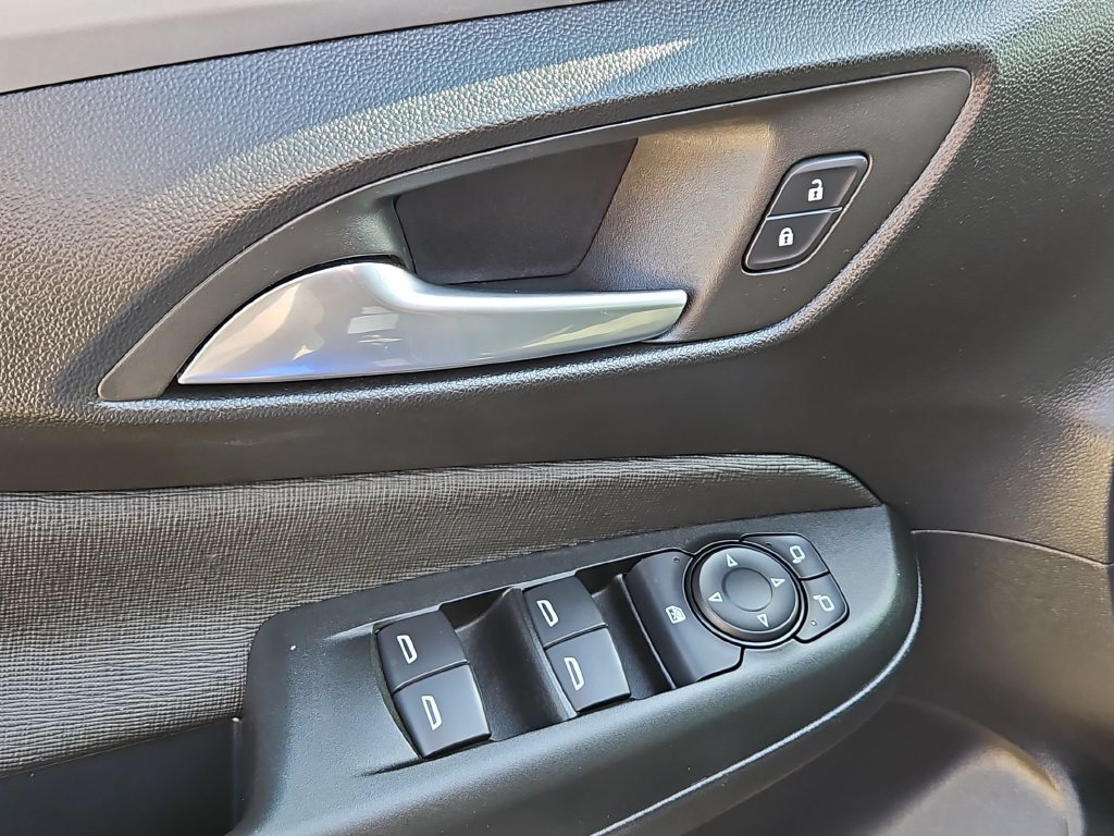Used 2026 Buick Envista Preferred FWD image 10