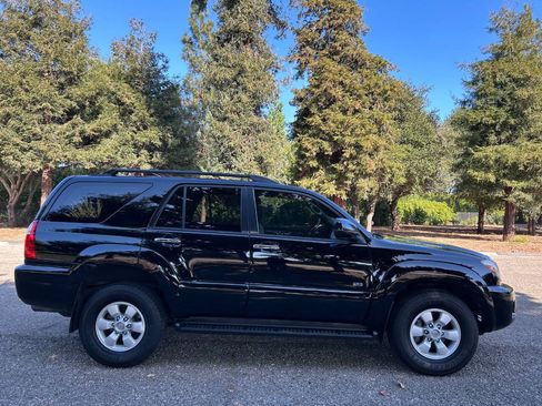 Used 2006 Toyota 4Runner SR5 RWD image 13