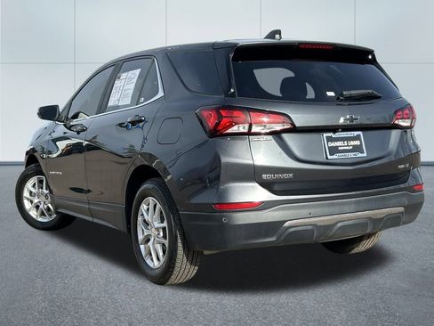 Used 2023 Chevrolet Equinox LT image 37