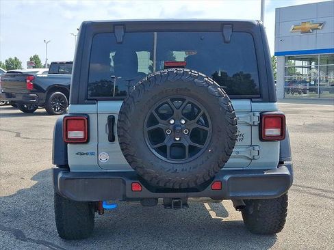 Used 2024 Jeep Wrangler Unlimited AWD/4WD image 6