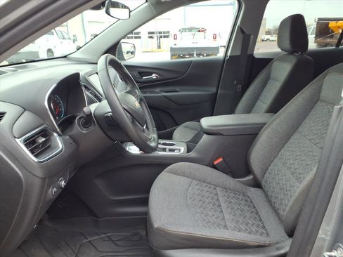 Used 2024 Chevrolet Equinox LT w/ LPO, Floor Liner Package image 24