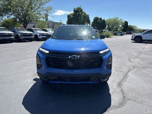 New 2026 Chevrolet Equinox RS w/ Convenience Package III AWD/4WD image 2