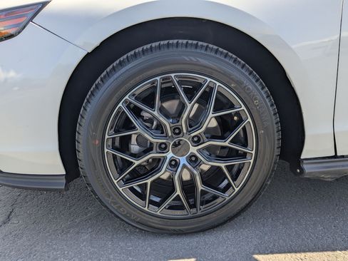 Used 2023 Honda Accord LX image 34