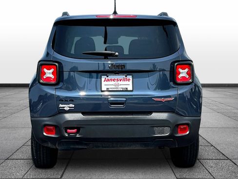 Used 2023 Jeep Renegade Trailhawk AWD/4WD image 6