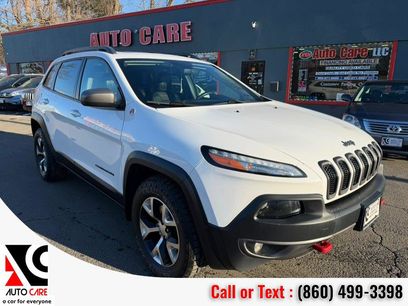 Used 2016 Jeep Cherokee Trailhawk w/ Comfort/Convenience Group