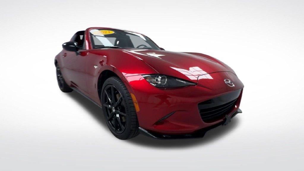 Used 2021 MAZDA MX-5 Miata RF Club w/ Weather Package RWD image 2