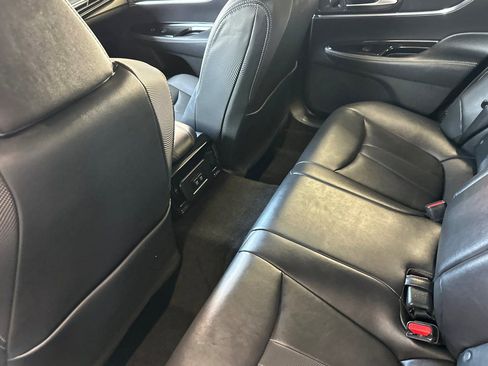 Used 2022 Toyota Mirai w/ Advanced Technology Package RWD image 12