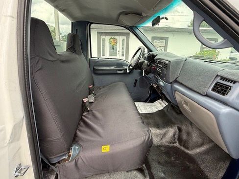 Used 1999 Ford F250 XL image 12