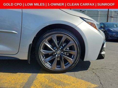 Used 2024 Toyota Corolla SE w/ SE Package FWD image 9