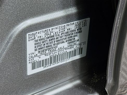 Used 2017 Nissan Sentra S image 28