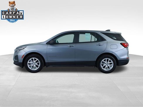 Used 2024 Chevrolet Equinox LS FWD image 9