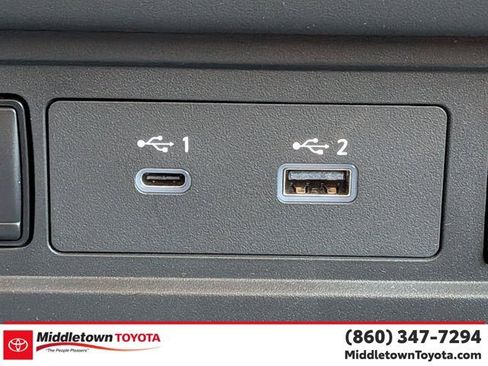 Used 2024 Nissan Frontier SV w/ SV Convenience Package image 26