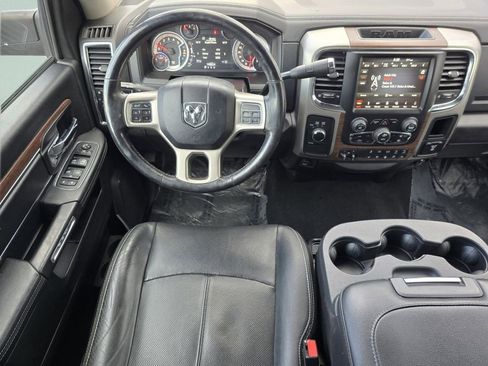 Used 2018 RAM 2500 Laramie w/ Convenience Group AWD/4WD image 33