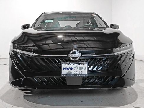 Used 2026 Nissan Sentra SL w/ Floor Mat Package FWD image 2