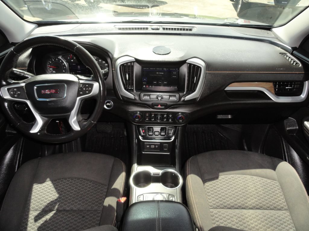 Used 2019 GMC Terrain SLE w/ Driver Convenience Package FWD image 6