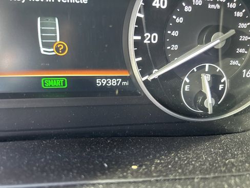 Used 2017 Genesis G90 5.0 Ultimate image 11