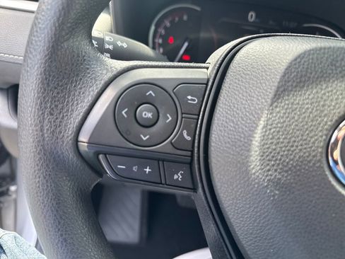 Used 2024 Toyota RAV4 LE FWD image 16