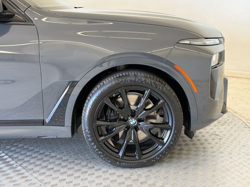 Certified 2025 BMW X7 M60i AWD/4WD image 12