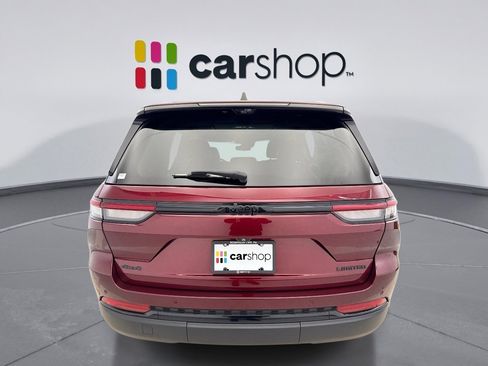 Used 2023 Jeep Grand Cherokee Limited w/ Luxury Tech Group II AWD/4WD image 4