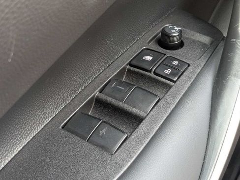 Certified 2025 Toyota Corolla SE FWD image 22