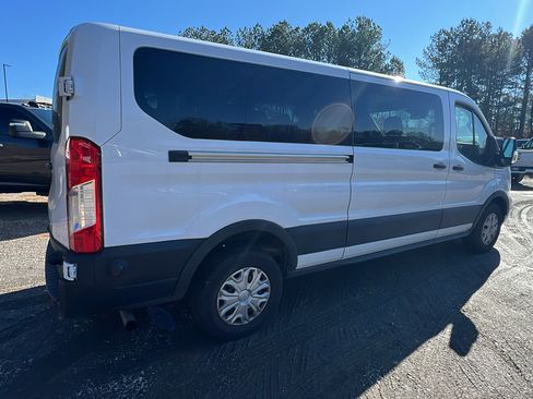 Used 2024 Ford Transit 350 XLT image 8