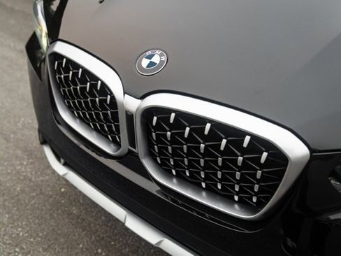 Used 2023 BMW X4 xDrive30i w/ Convenience Package image 15