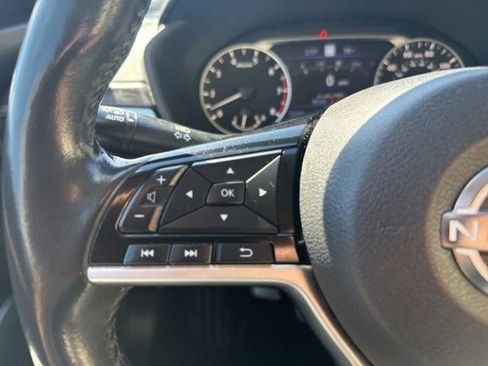 Used 2023 Nissan Altima 2.5 SL FWD image 18