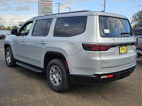 New 2024 Jeep Wagoneer 2WD w/ Convenience Group I image 3