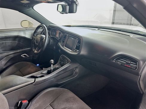 Used 2021 Dodge Challenger R/T Scat Pack w/ Plus Package image 31