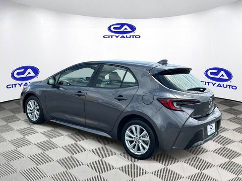 Used 2025 Toyota Corolla SE FWD image 5