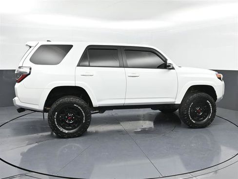 Certified 2024 Toyota 4Runner SR5 Premium w/ Moonroof Package AWD/4WD image 24