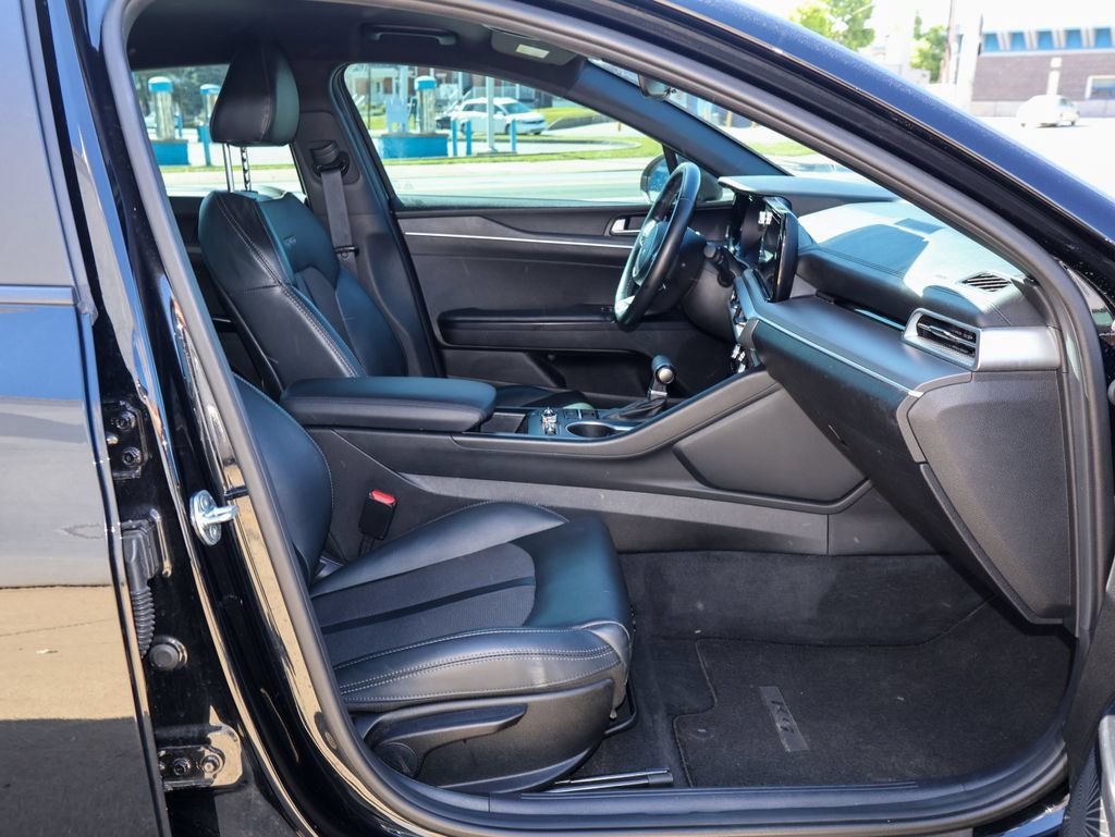 Used 2022 Kia K5 GT-Line AWD/4WD image 28