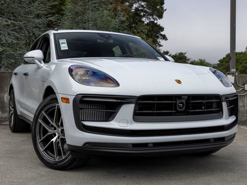 New 2026 Porsche Macan S AWD/4WD image 9