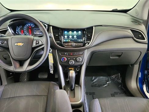 Used 2019 Chevrolet Trax LT image 34