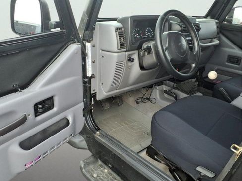 Used 1997 Jeep Wrangler SE AWD/4WD image 8