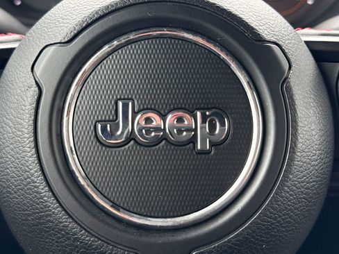 Used 2024 Jeep Wrangler Unlimited Rubicon w/ Technology Group AWD/4WD image 24