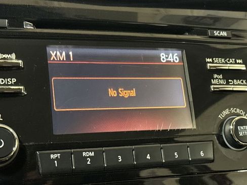 Used 2018 Nissan Rogue Sport S FWD image 14