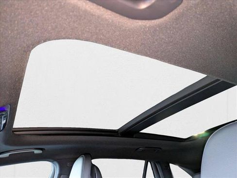 New 2025 Mercedes-Benz GLC 300 image 16
