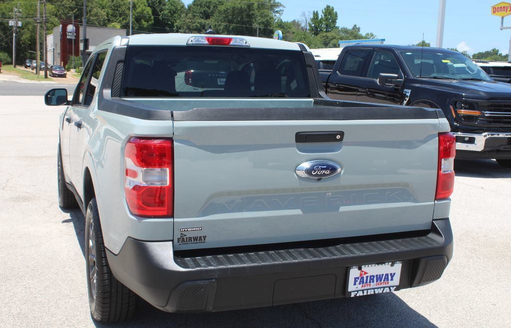 Used 2024 Ford Maverick XLT FWD image 11