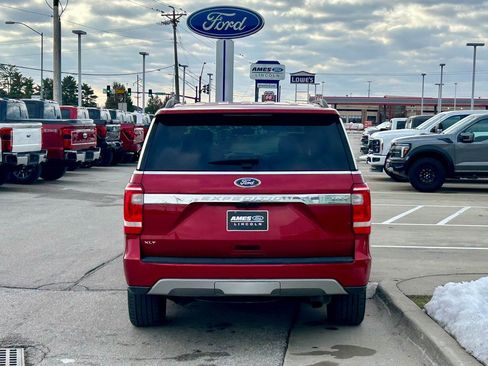Used 2020 Ford Expedition Max XLT w/ Equipment Group 202A image 4