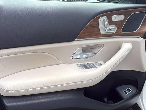 Certified 2025 Mercedes-Benz GLE 350 4MATIC image 21