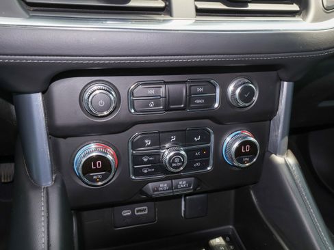 Used 2022 GMC Yukon SLE RWD image 22
