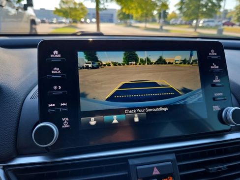 Used 2019 Honda Accord Sport image 39
