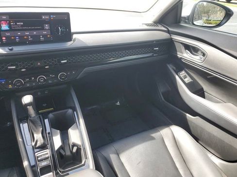 Used 2023 Honda Accord Touring image 13