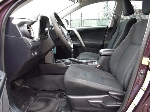 Used 2017 Toyota RAV4 LE w/ All Weather Liner Package AWD/4WD image 10
