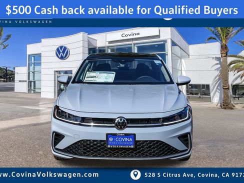 New 2026 Volkswagen Jetta SE image 2