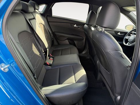 Used 2023 Kia Forte GT-Line w/ GT-Line Technology Package image 18