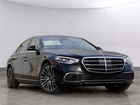 New 2026 Mercedes-Benz S 580 4MATIC Sedan image 1