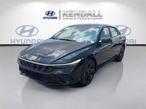 New 2026 Hyundai Elantra Sport FWD image 3