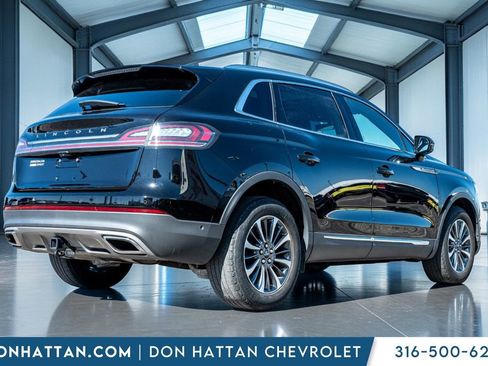 Used 2023 Lincoln Nautilus Reserve image 35